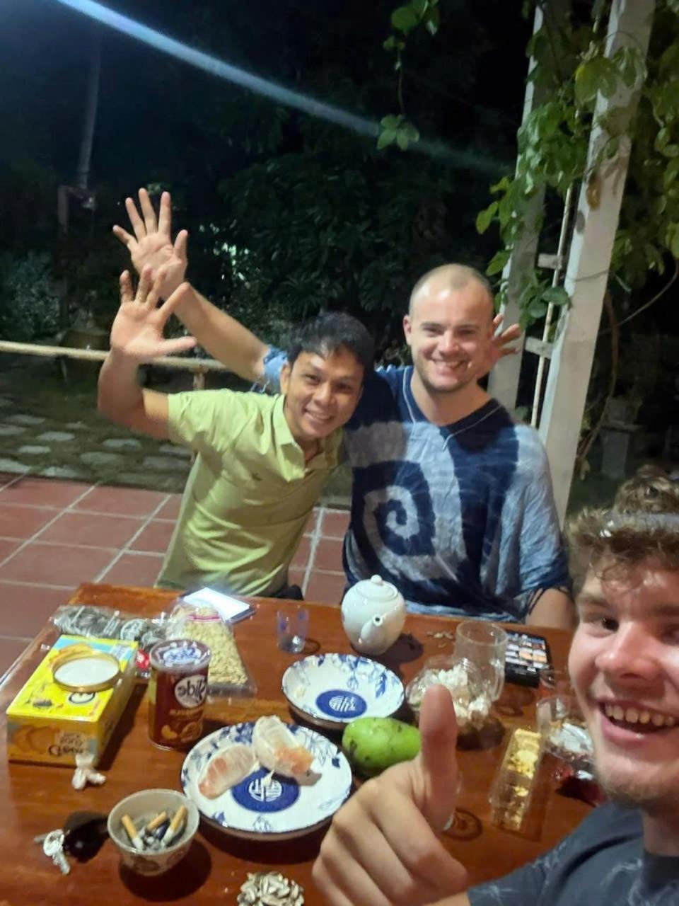 Homestay Dat Phu Туїхоа Екстер'єр фото